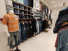 -优衣库(长沙银盆岭万达广场店)