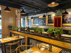 自助取餐区-一顿烧烤(八经街店)