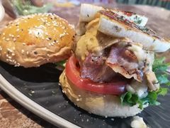 -Let'sBURGERplus·非常创意汉堡(三里屯店)