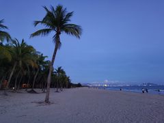 -三亚湾海居铂尔曼度假酒店