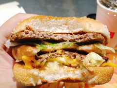-麦当劳(中山公园龙之梦店)