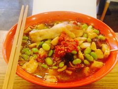 -同济大学本部学苑饮食广场