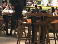 大堂-星巴克臻选(广州太古汇店)