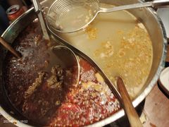 -天成·潮州牛肉脆肉鱼生蚝自助火锅