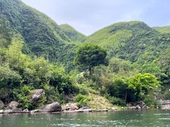 -安吉龙王山峡谷漂流