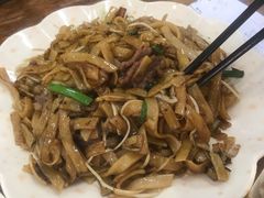 干炒牛河-南记食粥坊·宵夜大排档(莲花总店)