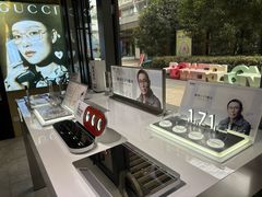 -斯维卡眼镜林·蔡司视觉合作店(青浦宝龙广场店)