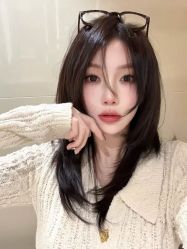 -镁连社·美联社