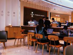 大堂-星巴克(恒隆广场店)