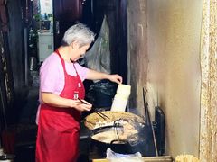 -仓桥直街臭豆腐