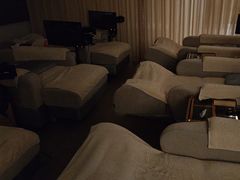 -裕龙汤泉