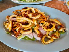 -东海岸人工湖美食村