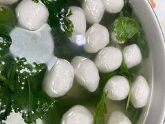 菊叶鱼丸汤-丁老爷子苏香圆