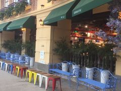 -钦瓦台时尚自助餐厅(银泰城店)