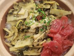 -煲仔皇腊味煲仔饭(经四万达店)