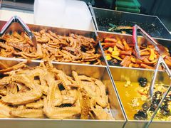 -狗撵鸭(泰山公寓店)