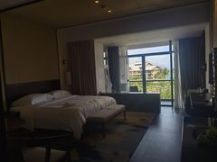-三亚亚龙湾希尔顿酒店