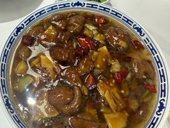 -鲁达面馆本帮风味(共康东路店)