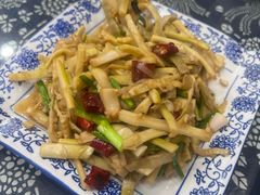-记忆湘菜馆(芙蓉镇店)