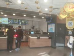 -麦当劳(百联西郊购物中心店)