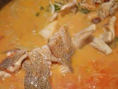 -咕嘟草帽鱼·牛奶一样的鲜鱼汤(包河万达广场创始店)