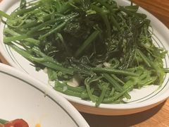 清炒瓜尖-云海肴·汽锅鸡·云南菜(高德置地店)