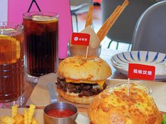 -必胜客(万象城店)