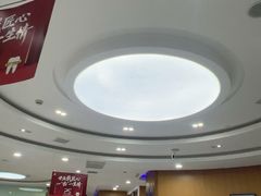 -雅悦齿科(顾村公园店)
