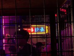 -UP嘻哈酒吧(粉巢店)