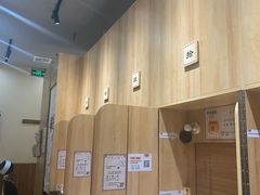 -独食火锅·半米屋台(直营总店)