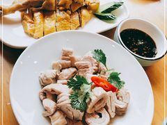 -侬佳蒸菜馆(听潮店)