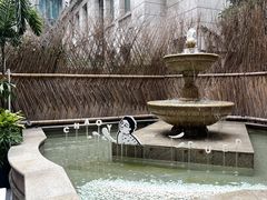 -潮一不贰·法式甜品·生日蛋糕·西式简餐(外滩店)