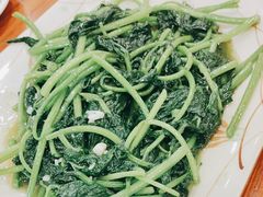 蒜蓉炒番薯叶-华信美食