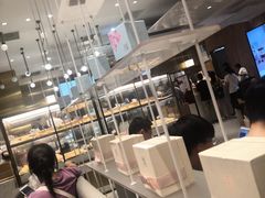 -奈雪的茶(湖滨银泰in77C区PRO店)