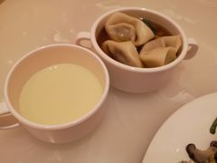 -白金汉爵大酒店-24小时餐厅