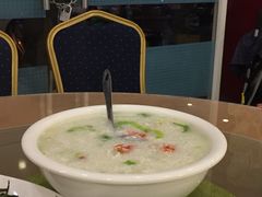 -顺峰渔港中国人的餐厅
