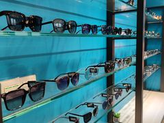 -Trend1881视光·蔡司视觉(领展广场店)