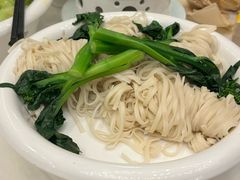 -五谷芳乳鸽王(海景店)