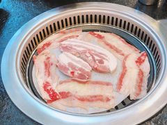 -烤路里·韩国品质自助烤肉(石路天虹4号店)