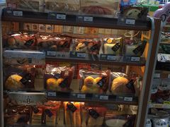 -全家便利店(沪南公路店)