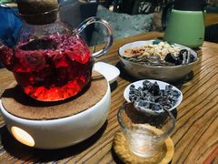 -84那年咖啡馆(李沧万达店)