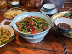 -老滇山寨•云南特色菜•地方菜•民族风情歌舞表演(金碧店)