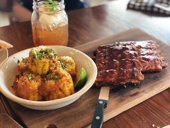 -ROAST coffee & eatery