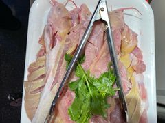 红鲨-蜀滋香鲜鱼美蛙火锅(339店)