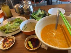 -绿柠食堂(北外滩店)