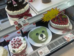 -花花卷卷·鲜食蛋糕(静安久光百货店)