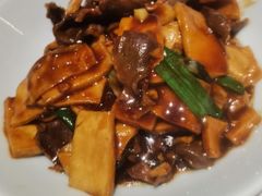 -关东小磨东北菜(漕河泾印象城店)