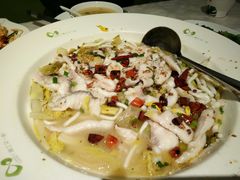 酸菜鸭嘴鱼-漓江又一軒·广西菜·桂林米粉(梅林店)