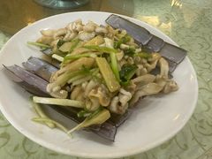-鹏城人家海鲜酒家·23年老字号(较场尾店)