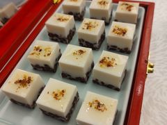 -品海楼·大连海胆锅贴馆(东港店)